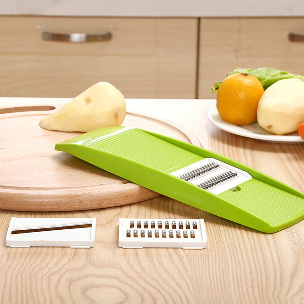 3-In-1-Grater-Vegetables-Cutter-Carrot-Korean-Cabbage-Manual-Mandoline-Slicer-Fruit-Potato-Peeler-Carrot-4